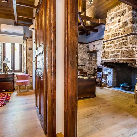 Semesterbostad Maroyda Stonehouse *