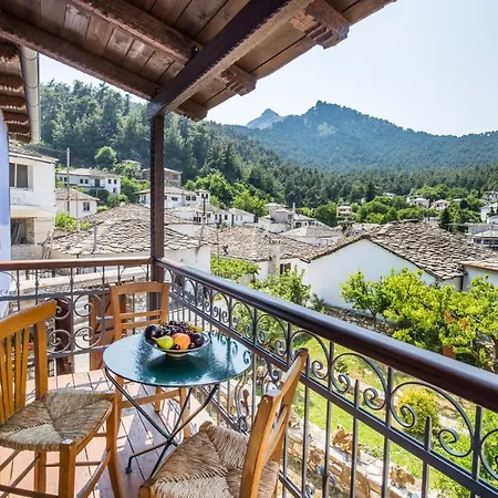 Holiday home Maroyda Stonehouse