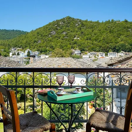 Maroyda Stonehouse Ferienhaus