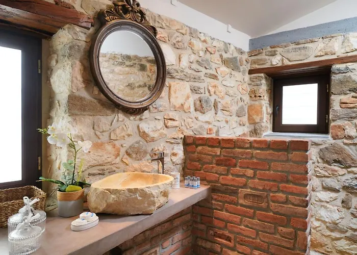 Maroyda Stonehouse Panagia (Thasos)